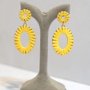 گوشواره ی زرد حصیری